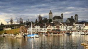 ده قلعه و قصر زیبا در سوئیس