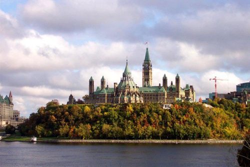 تپه ی پارلمان اتاوا | مناطق گردشگری کانادا